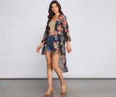 Kimono en mousseline de soie à fleurs au style sans effort